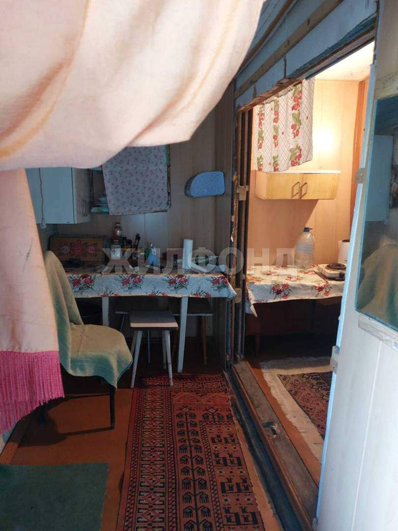 Продам земельный участок 600 м.кв.