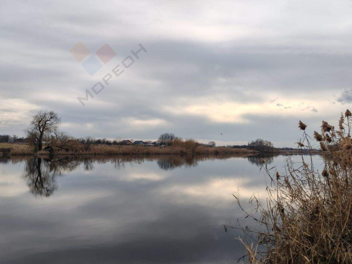 Продам земельный участок 67 м.кв.