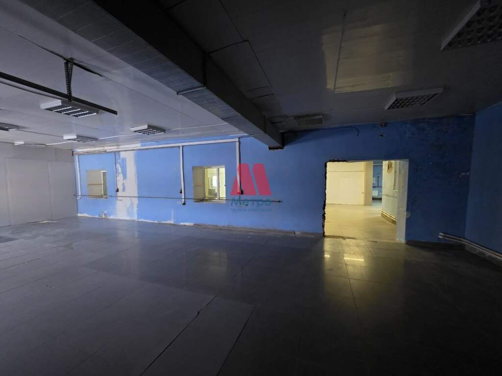 Сдам в аренду магазин 400 м.кв.