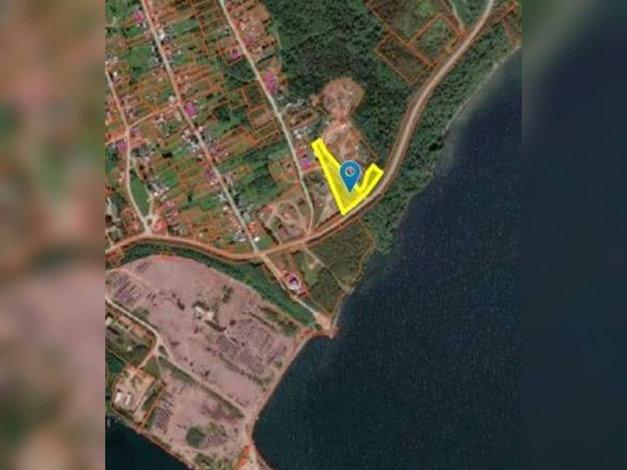 Участок на продажу в Де-Кастрях, Орлова улица