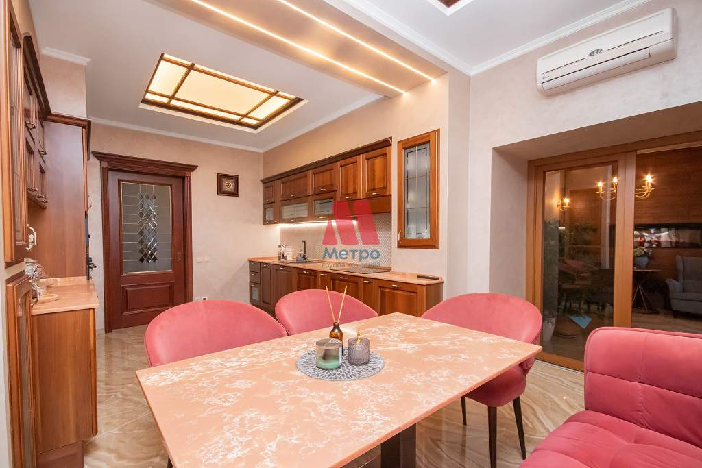 Квартира на продажу в Ярославле, Ушинского улица, 6а фото №4