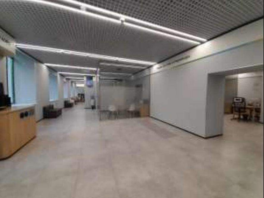 Продам магазин 452.7 м.кв.