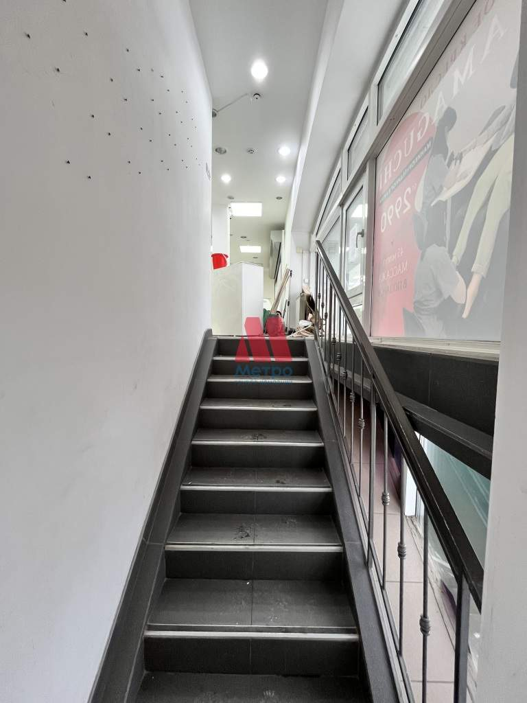 Сдам в аренду помещение свободного назначения 137.6 м.кв.