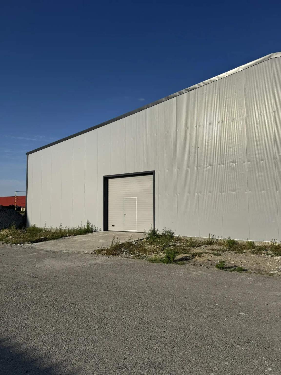 Сдам в аренду склад 700 м.кв.