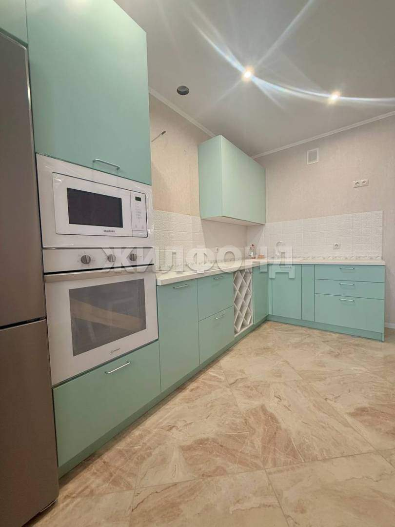 Квартира на продажу в Брянске, Горбатова улица, 24