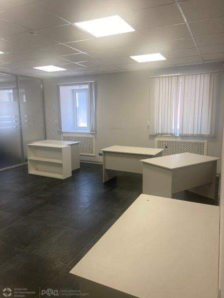 Продам офис 1293.5 м.кв.
