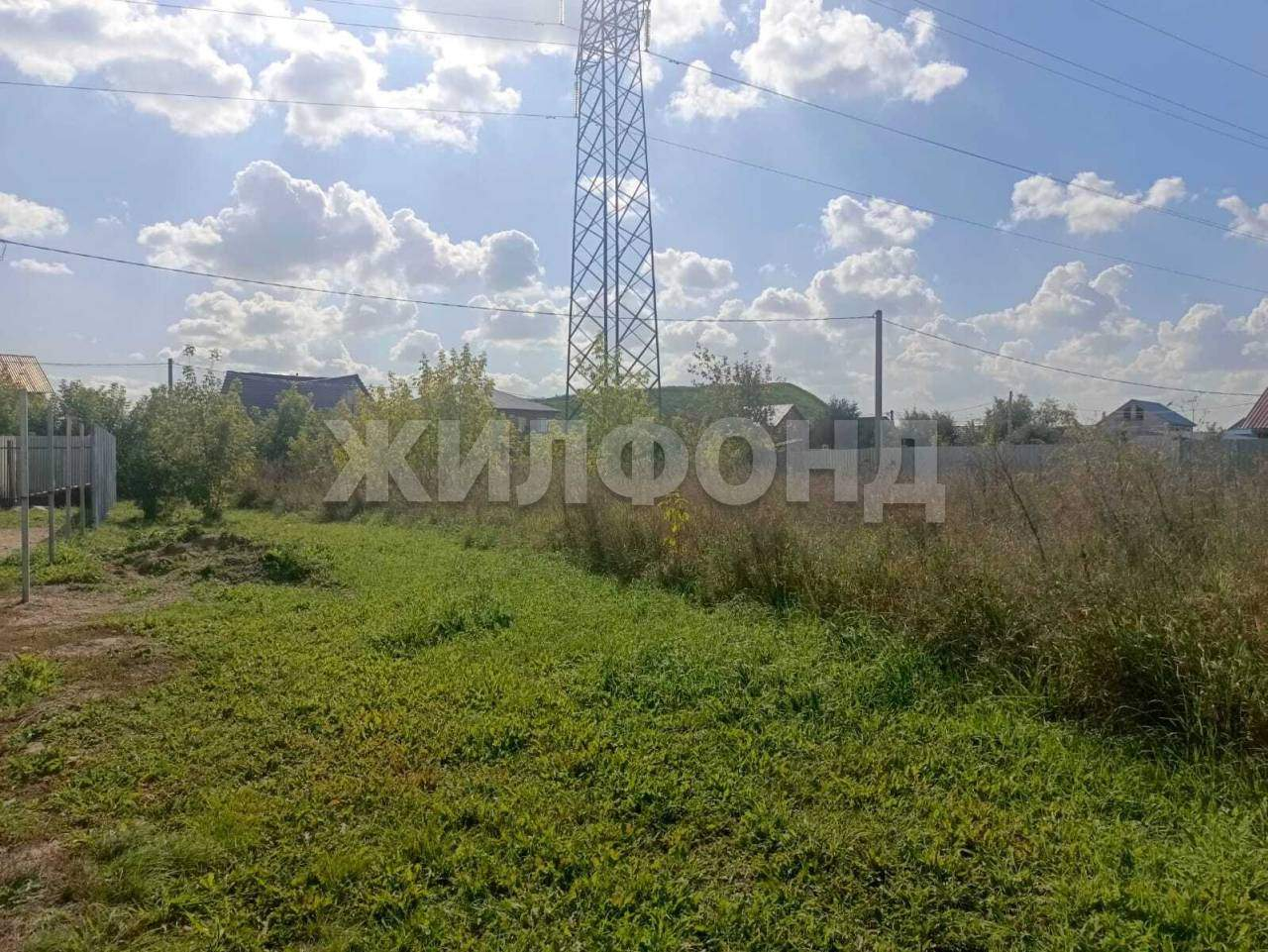 Продам земельный участок 500 м.кв.