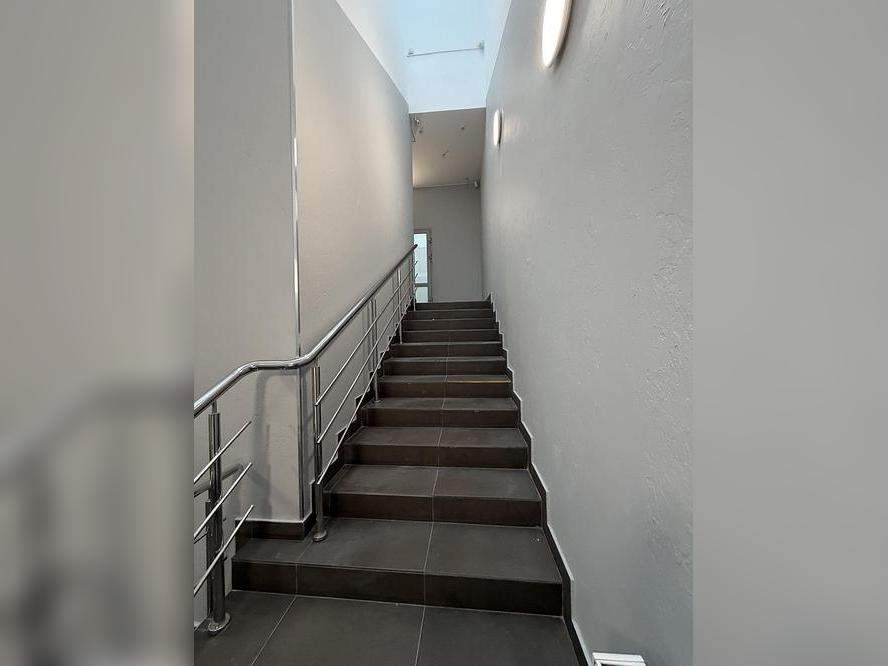 Сдам в аренду магазин 456.2 м.кв.