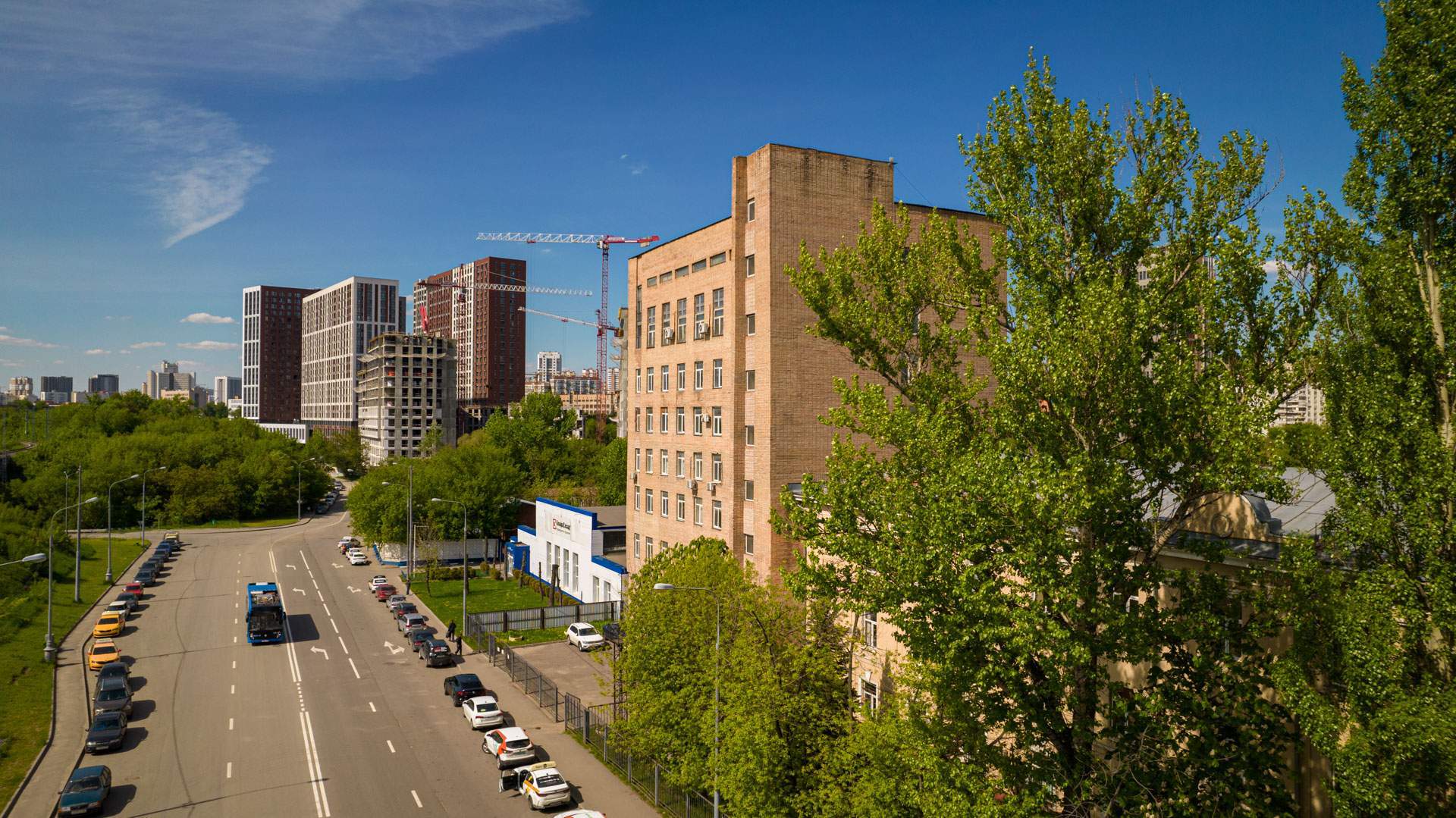 Сдам в аренду склад 187.4 м.кв.