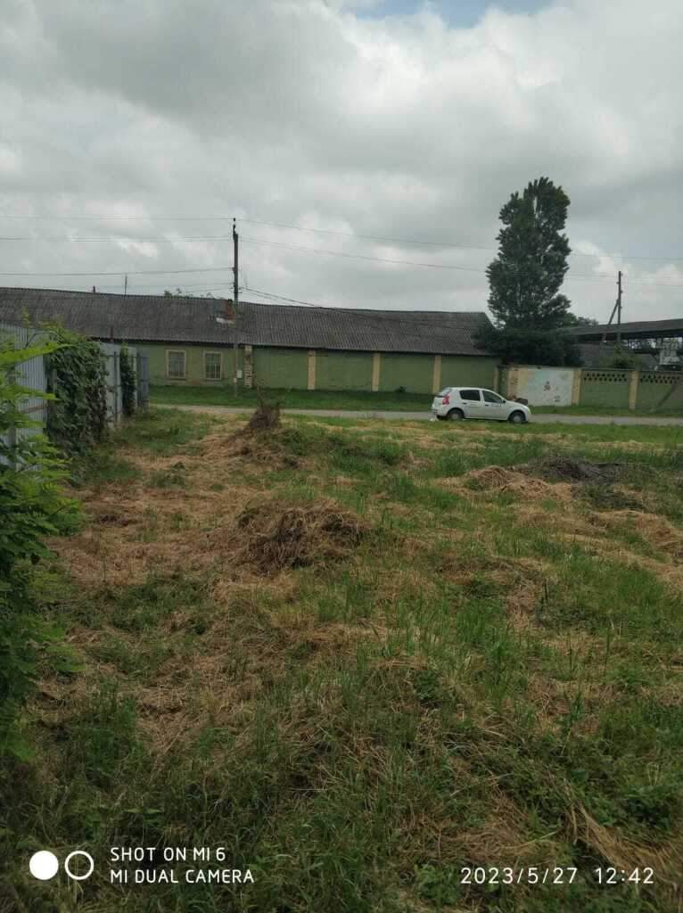 Продам земельный участок 1418 м.кв.