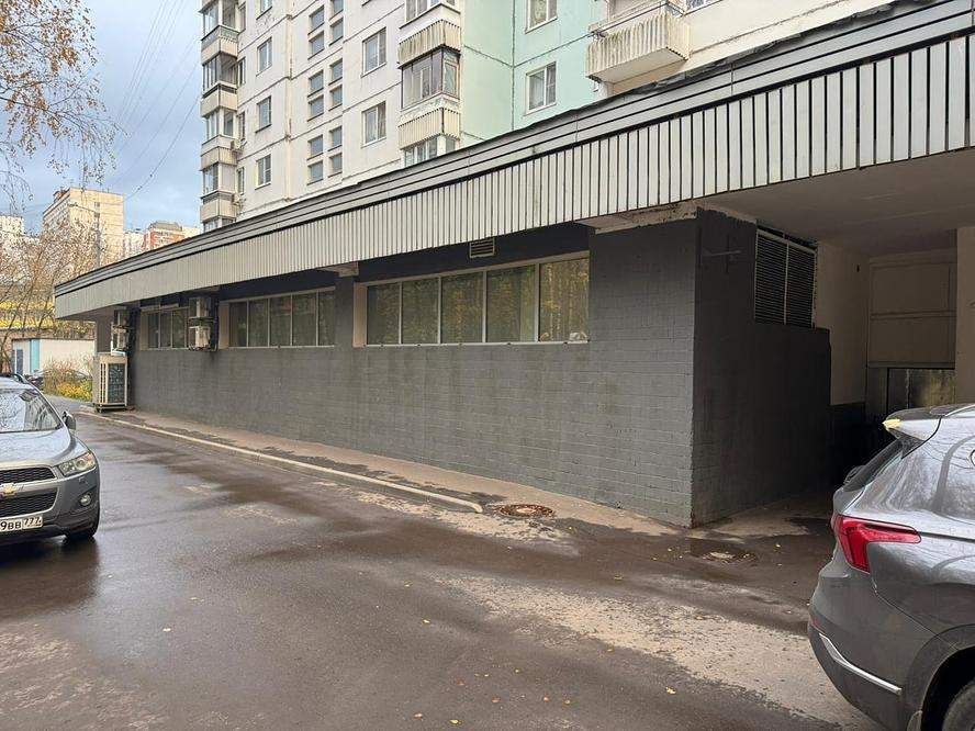 Сдам в аренду магазин 232 м.кв.