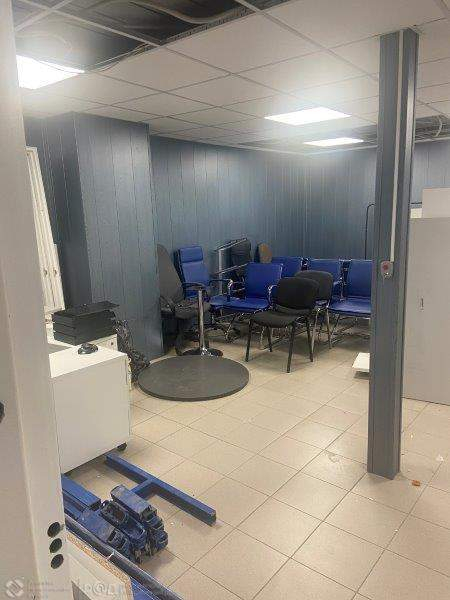 Продам офис 1293.5 м.кв.