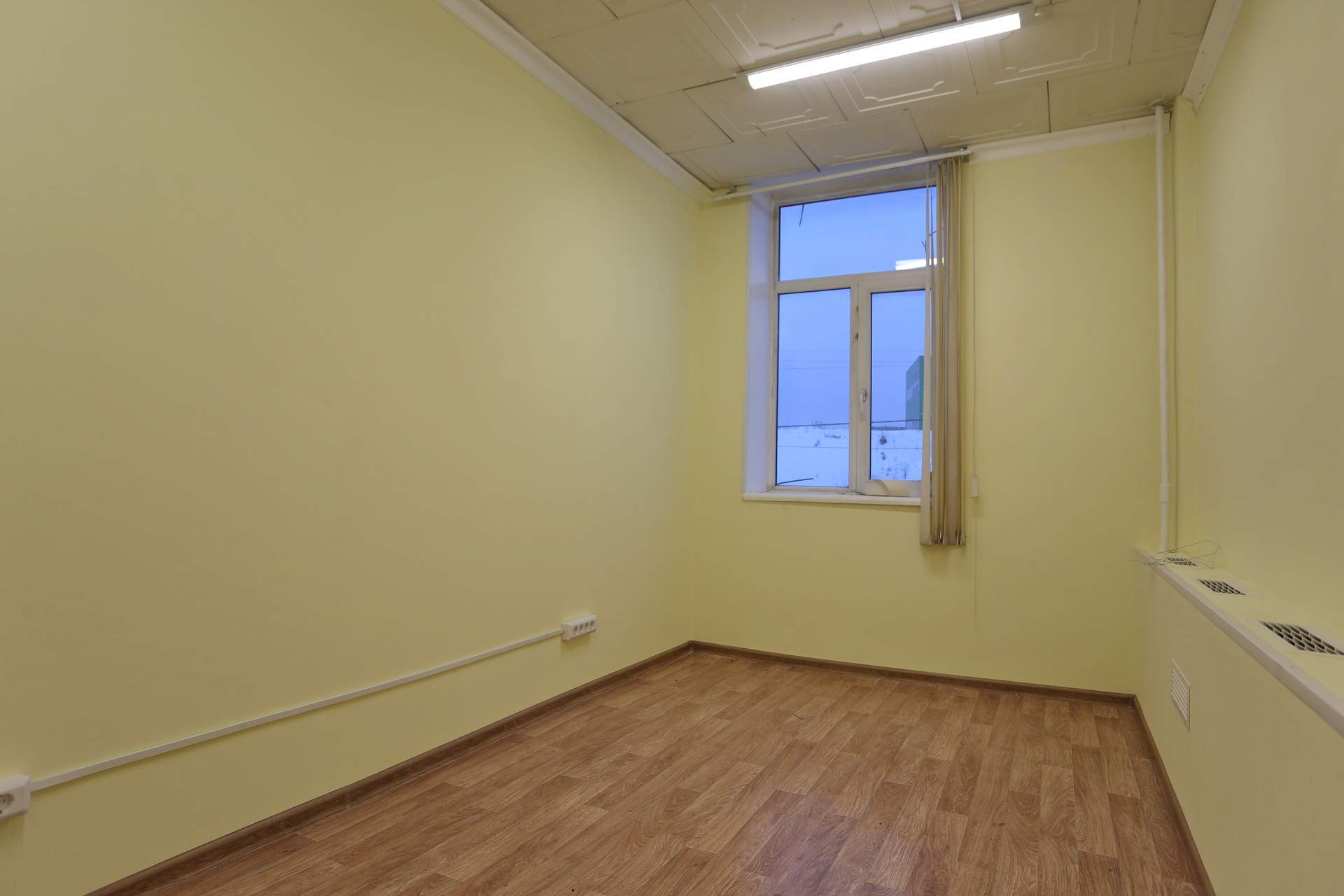 Сдам в аренду склад 187.4 м.кв.