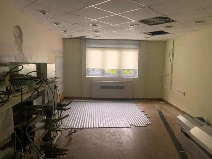 Сдам в аренду магазин 406.1 м.кв.