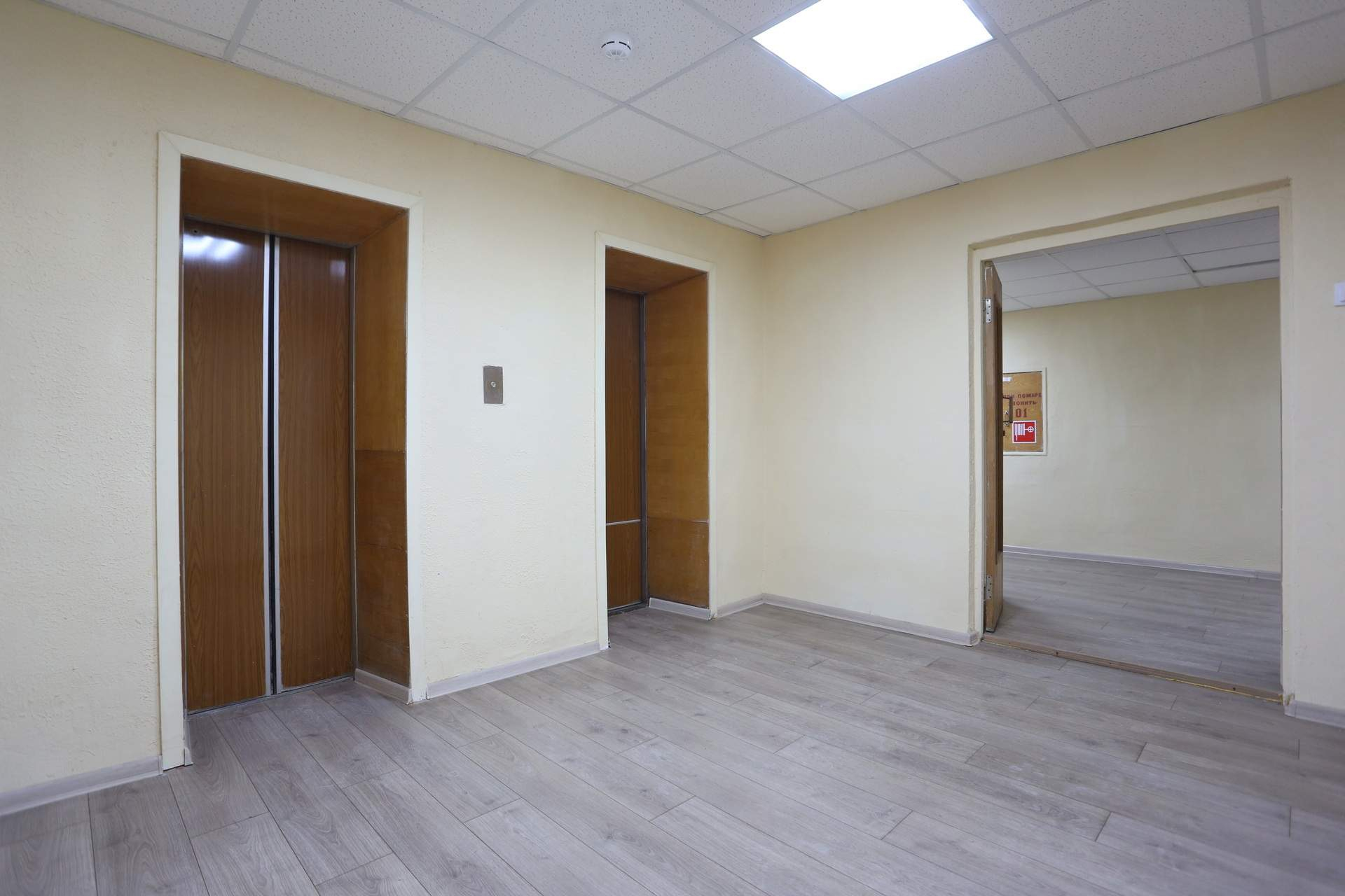 Сдам в аренду склад 187.4 м.кв.