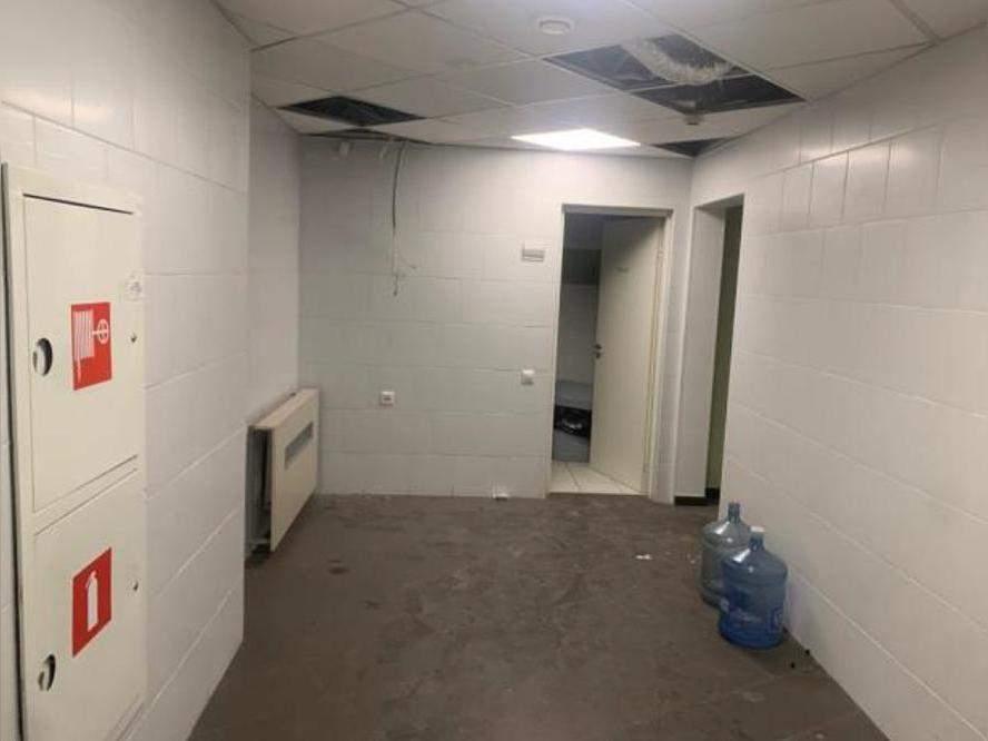 Сдам в аренду магазин 406.1 м.кв.