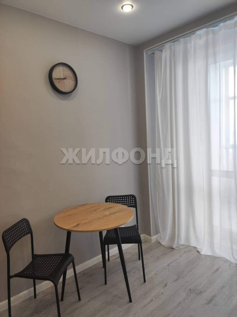 Квартира на продажу в Красноярске, Шахтеров улица, 40 фото №4