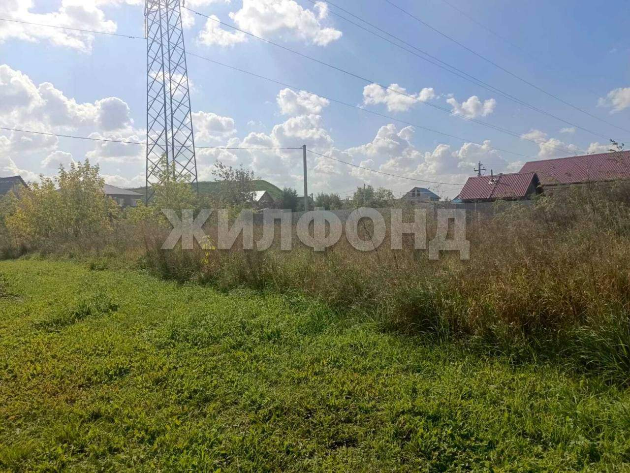 Продам земельный участок 500 м.кв.