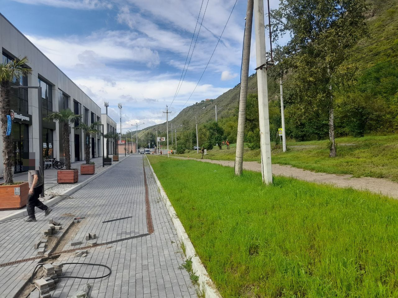 Торговая площадь в аренду в Красноярске, Лесная улица, зд123а фото №3