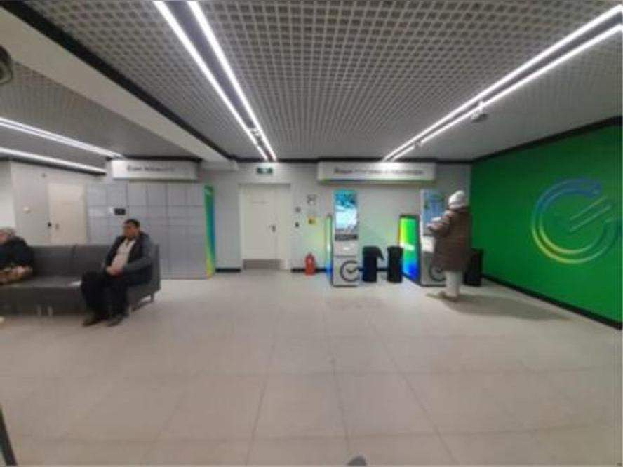 Продам магазин 303 м.кв.