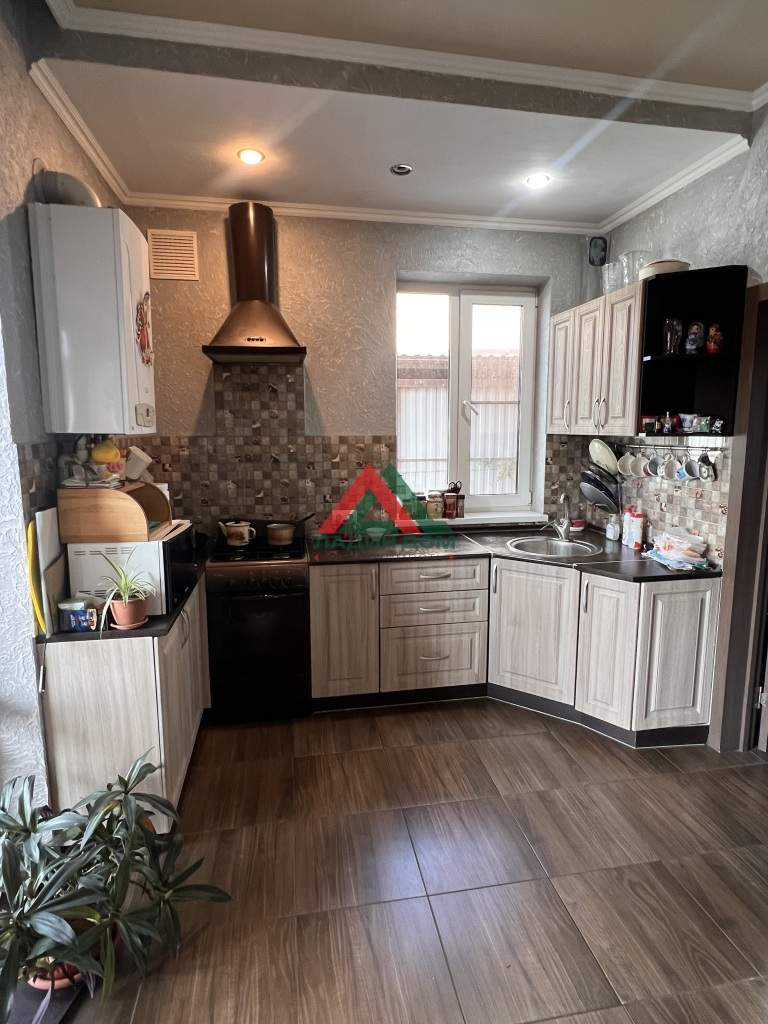 Дом на продажу в Новотитаровской, Первомайская улица фото №6