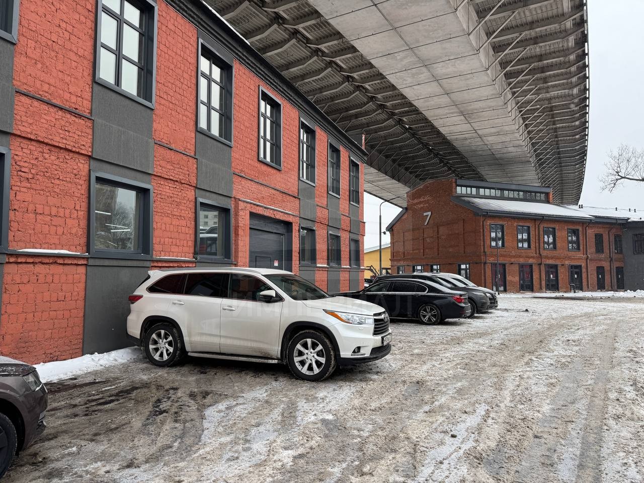 Продам помещение свободного назначения 417.3 м.кв.