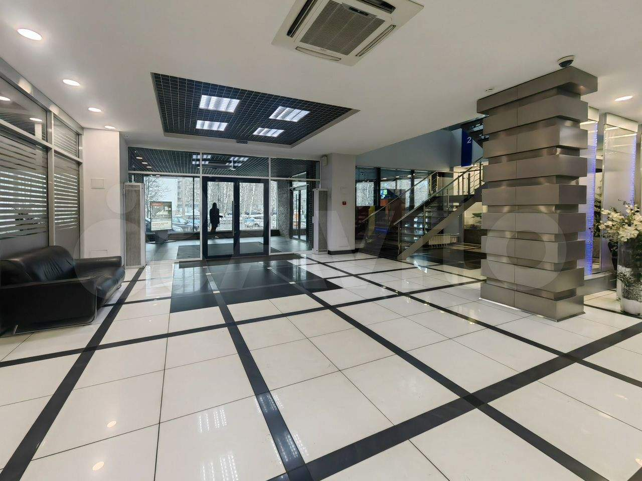 Сдам в аренду офис 73.5 м.кв.