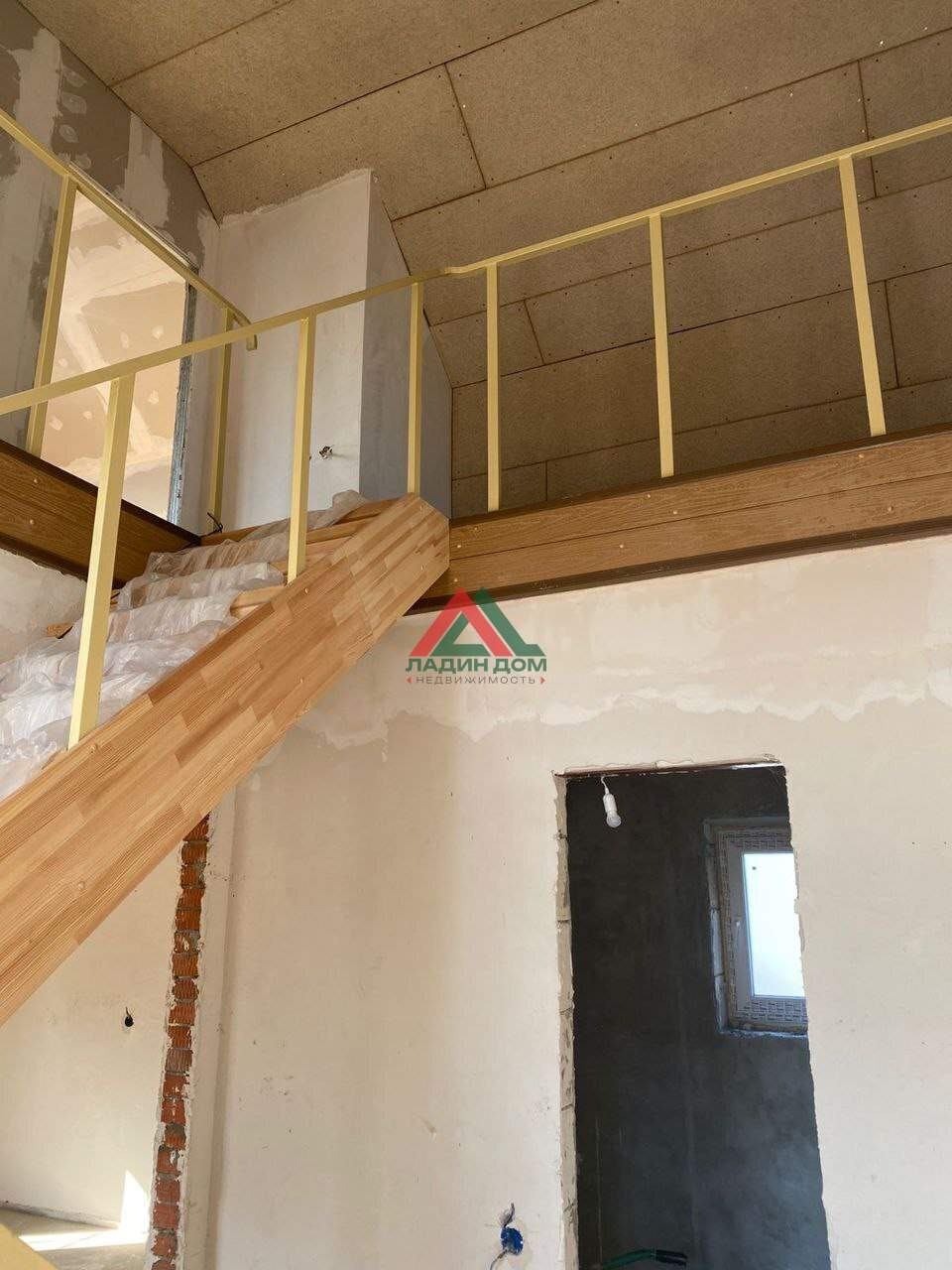 Дом на продажу в Новотитаровской, Набережная улица фото №2
