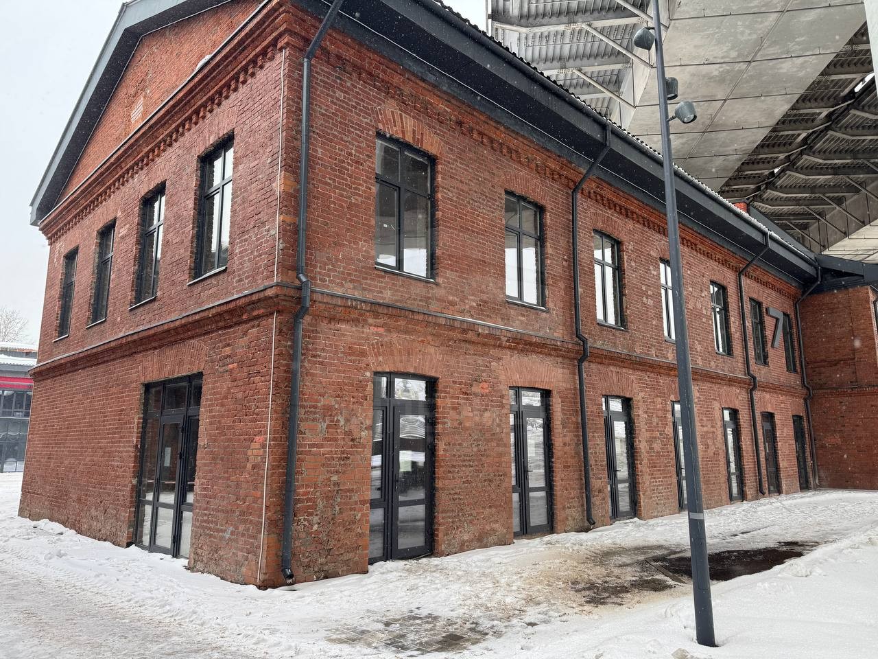 Продам помещение свободного назначения 13.9 м.кв.