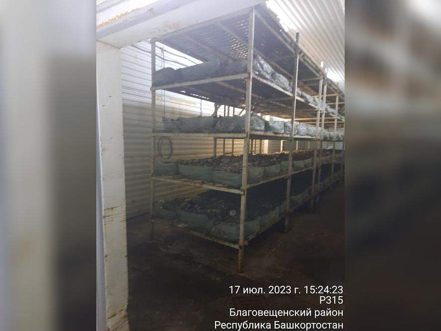 Склад на продажу в селе Ильино-Поляна, 1 фото №1