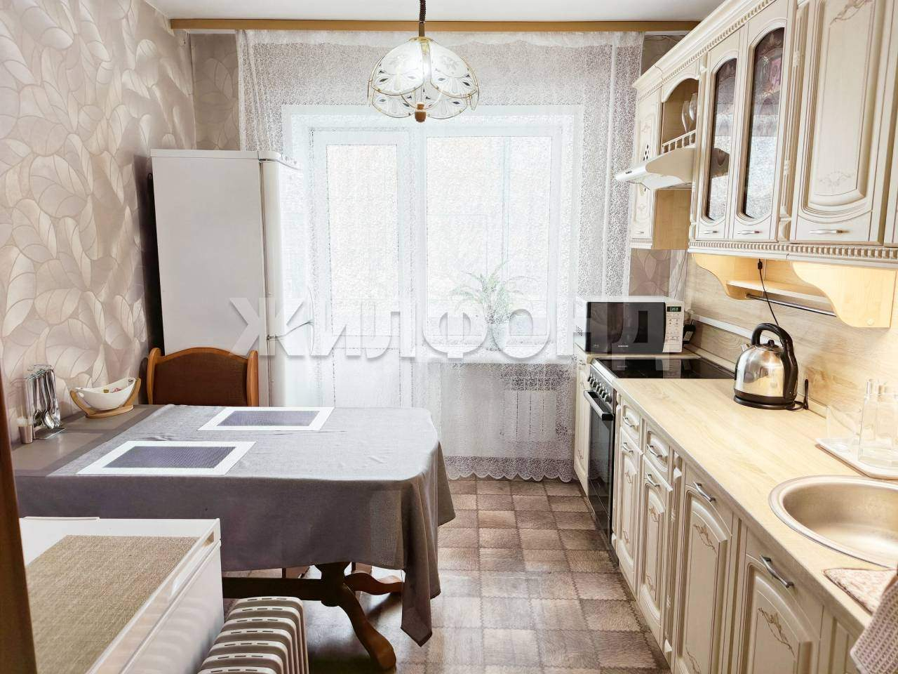 Квартира на продажу в Иркутске, Донская улица, 12а фото №0