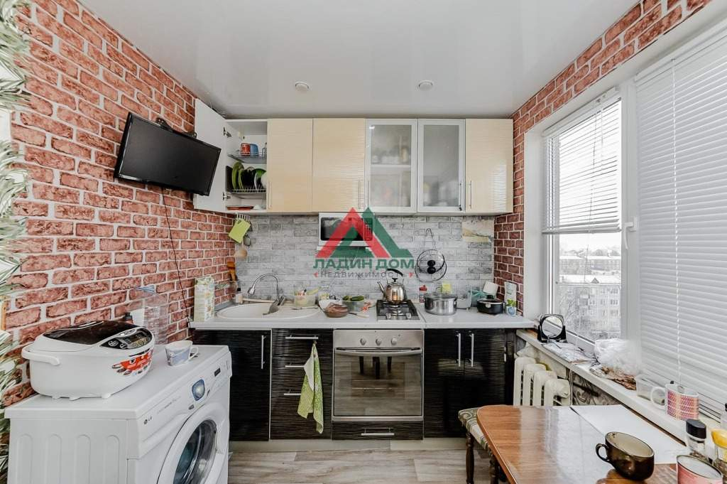 Комната на продажу в Краснодаре, им. Атарбекова улица, 13 фото №5