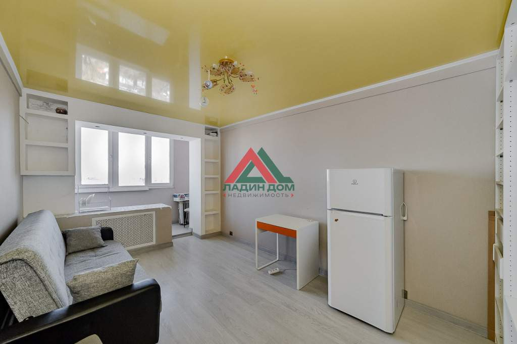Комната на продажу в Краснодаре, им. Атарбекова улица, 13 фото №0