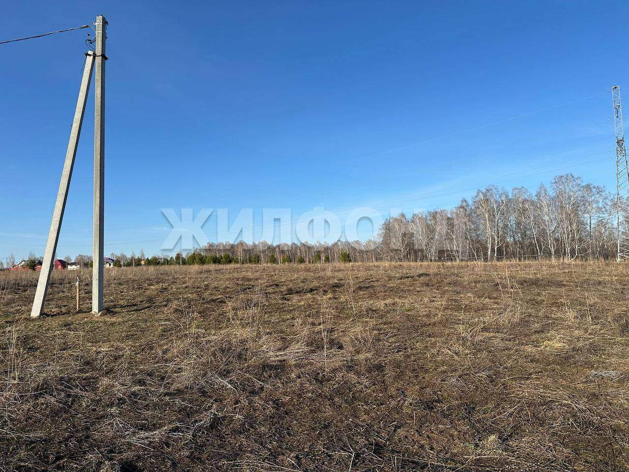 Продам земельный участок 1000 м.кв.