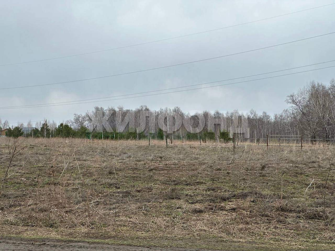 Продам земельный участок 1000 м.кв.