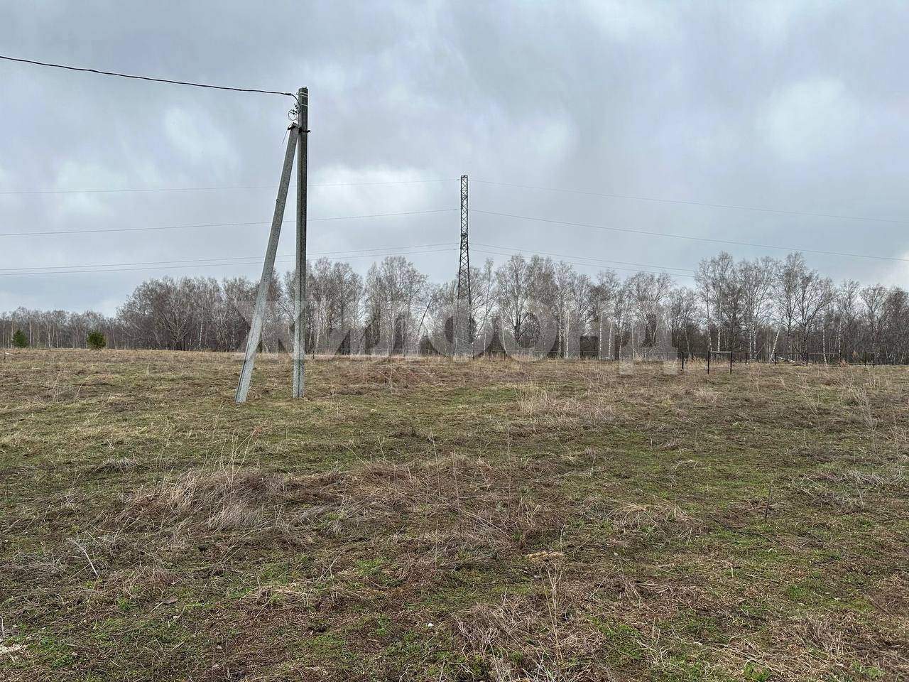 Продам земельный участок 1000 м.кв.