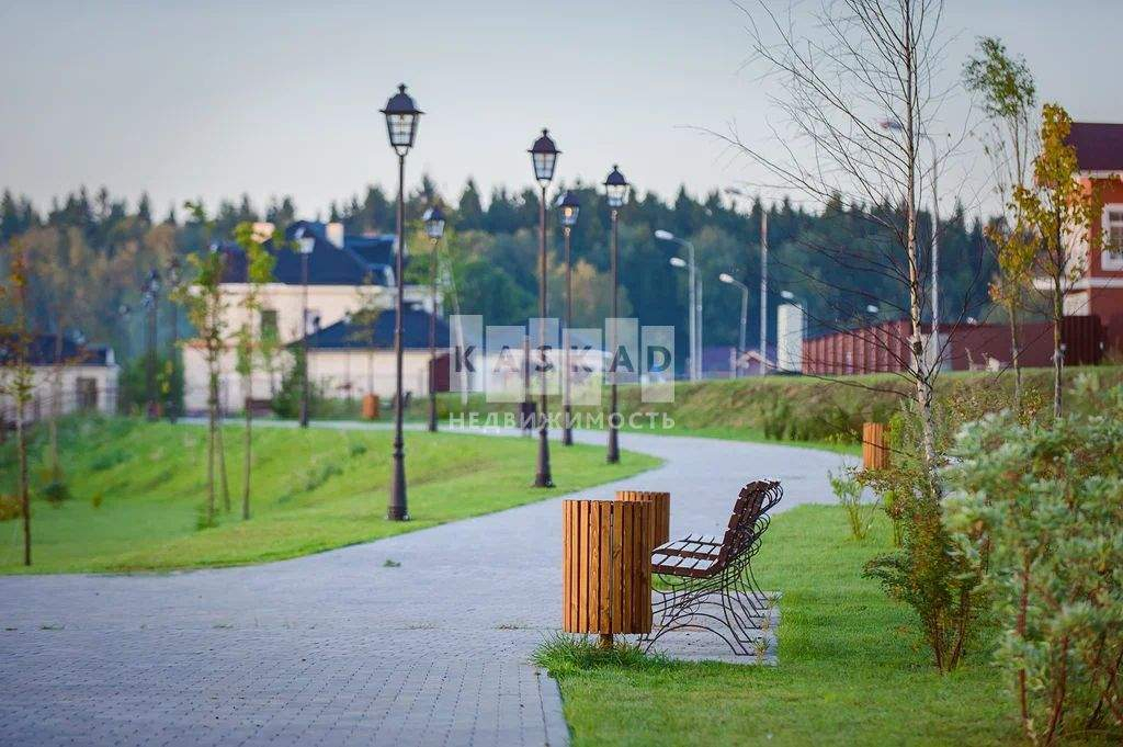 Продам земельный участок 1000 м.кв.