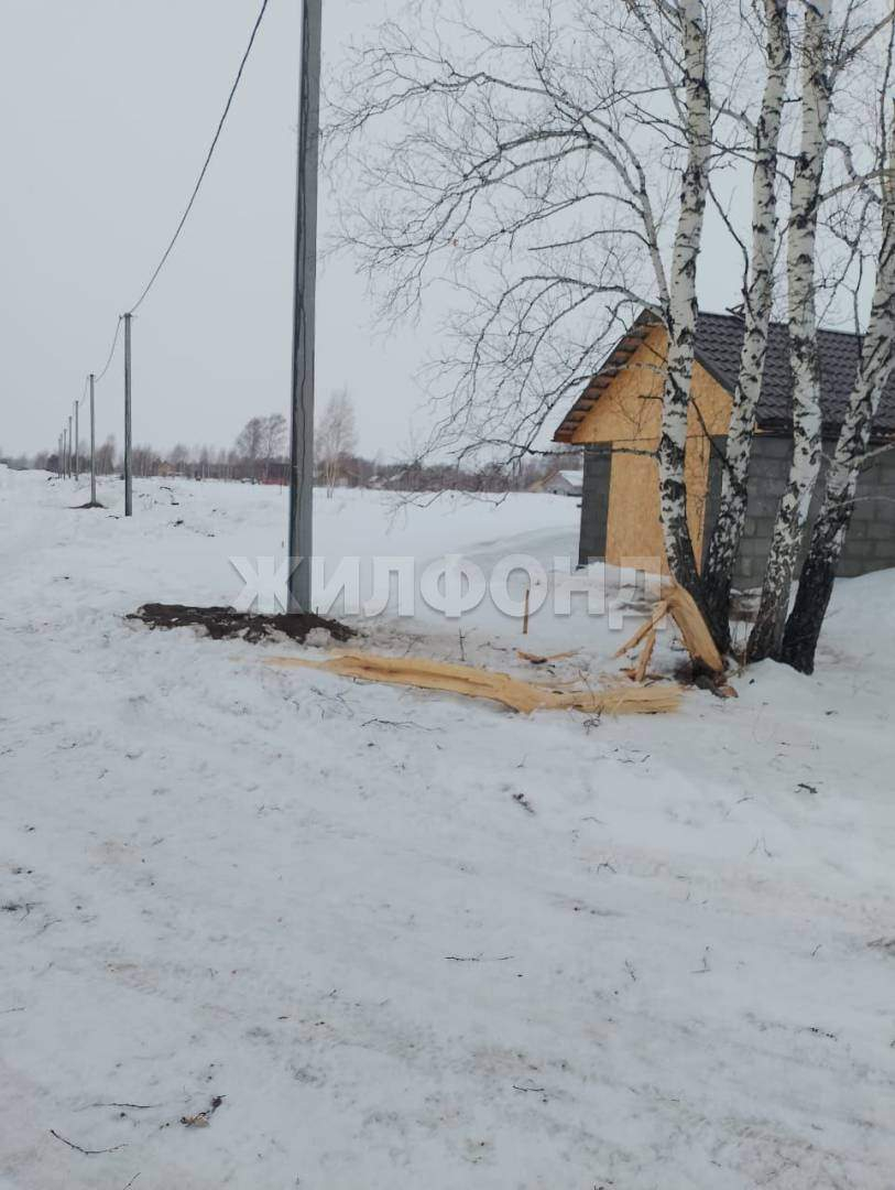 Продам земельный участок 809 м.кв.