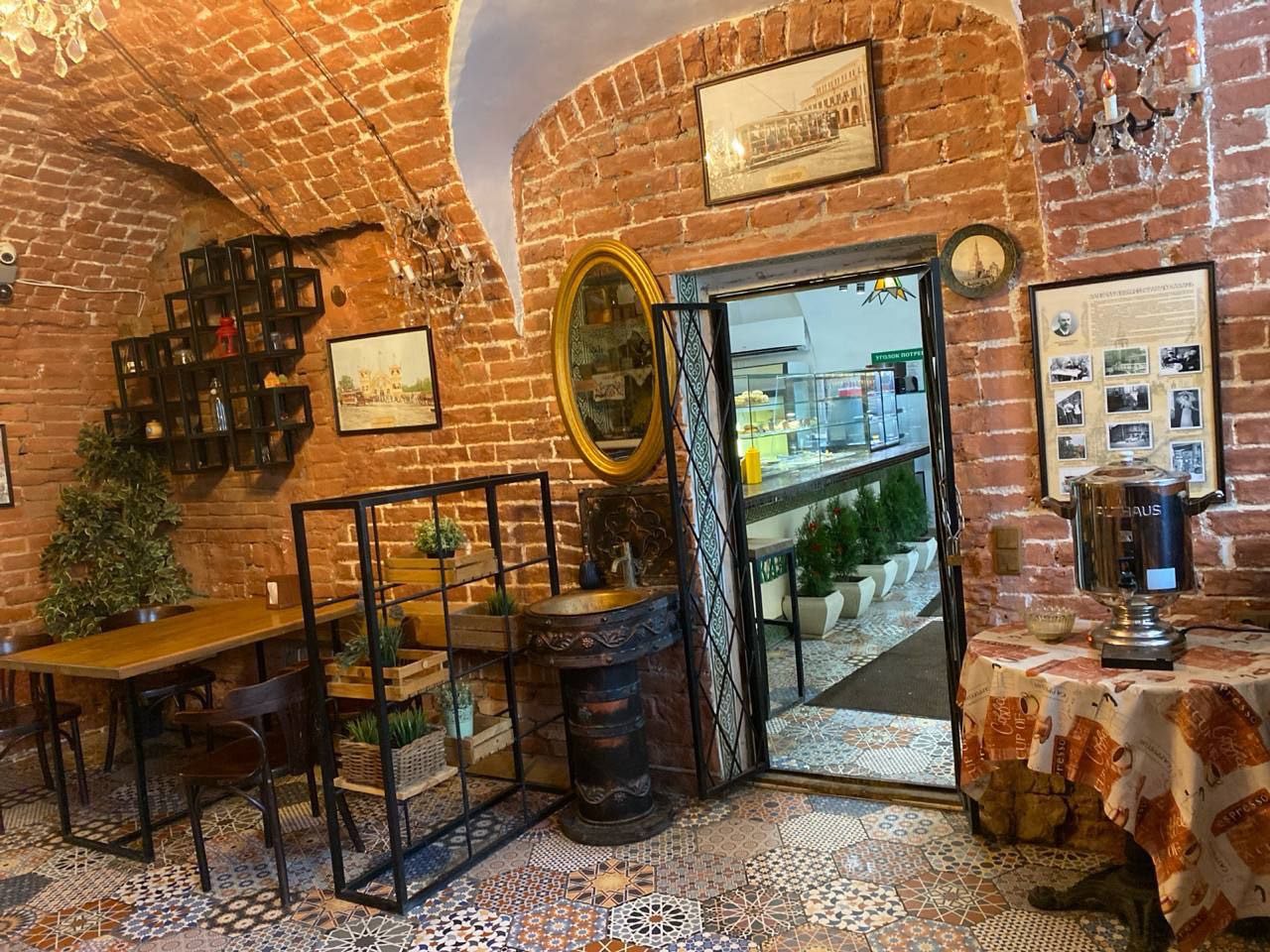 Сдам в аренду помещение свободного назначения 288.9 м.кв.