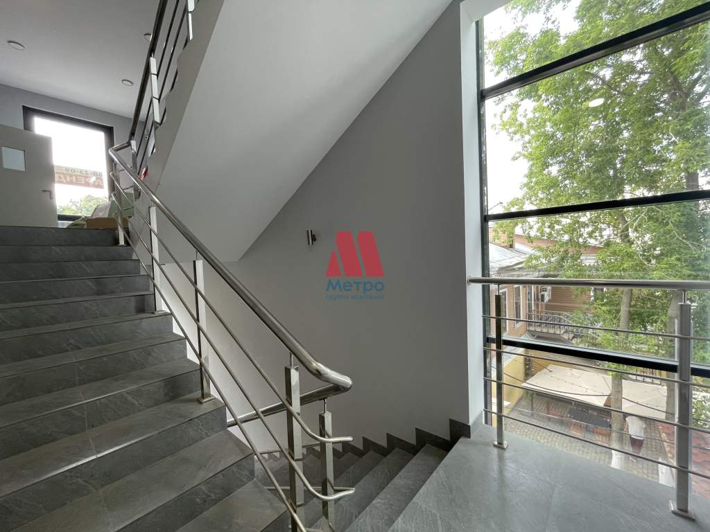 Сдам в аренду помещение свободного назначения 130 м.кв.