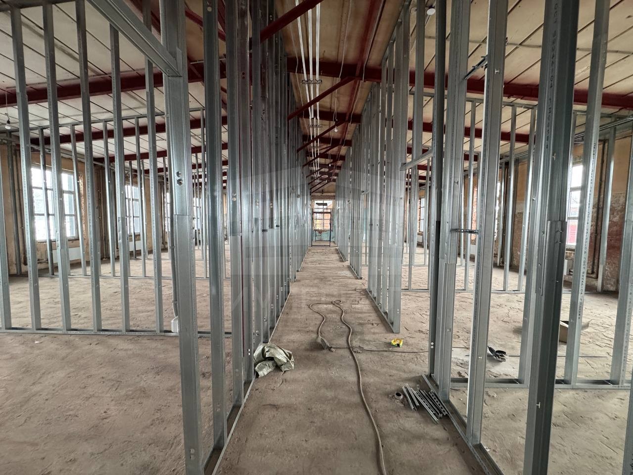 Продам помещение свободного назначения 417.3 м.кв.