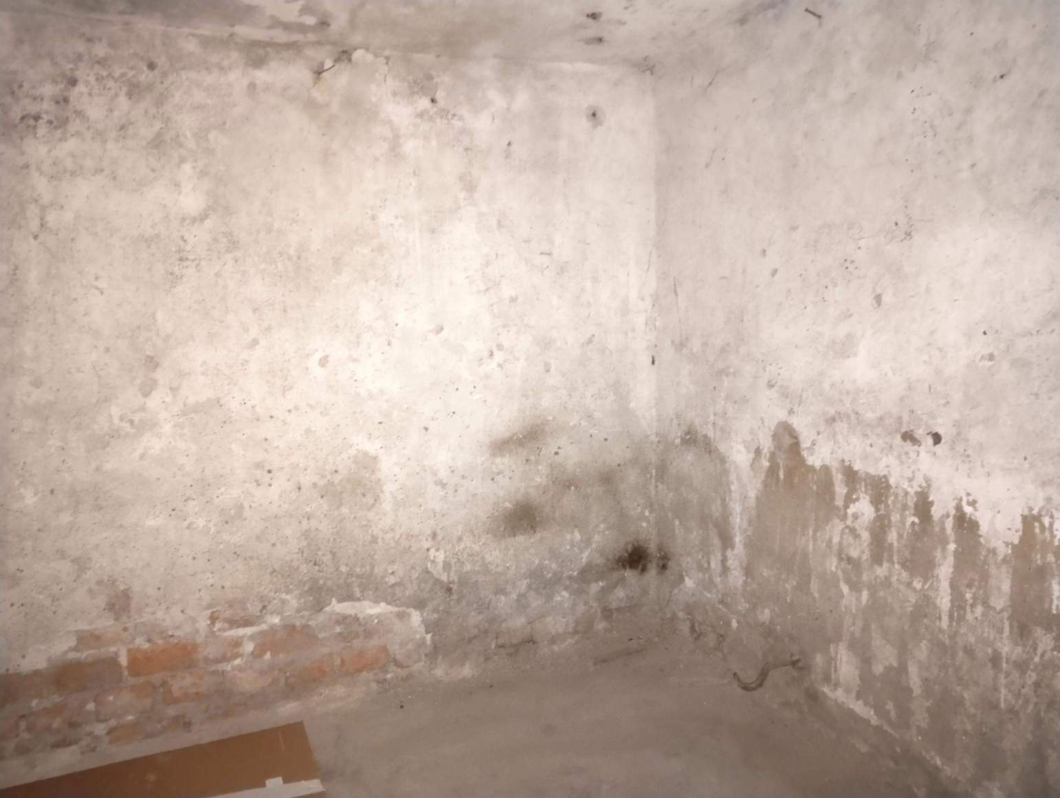 Продам офис 5.4 м.кв.