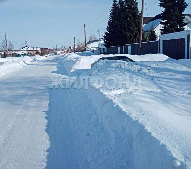 Продам земельный участок 1160 м.кв.