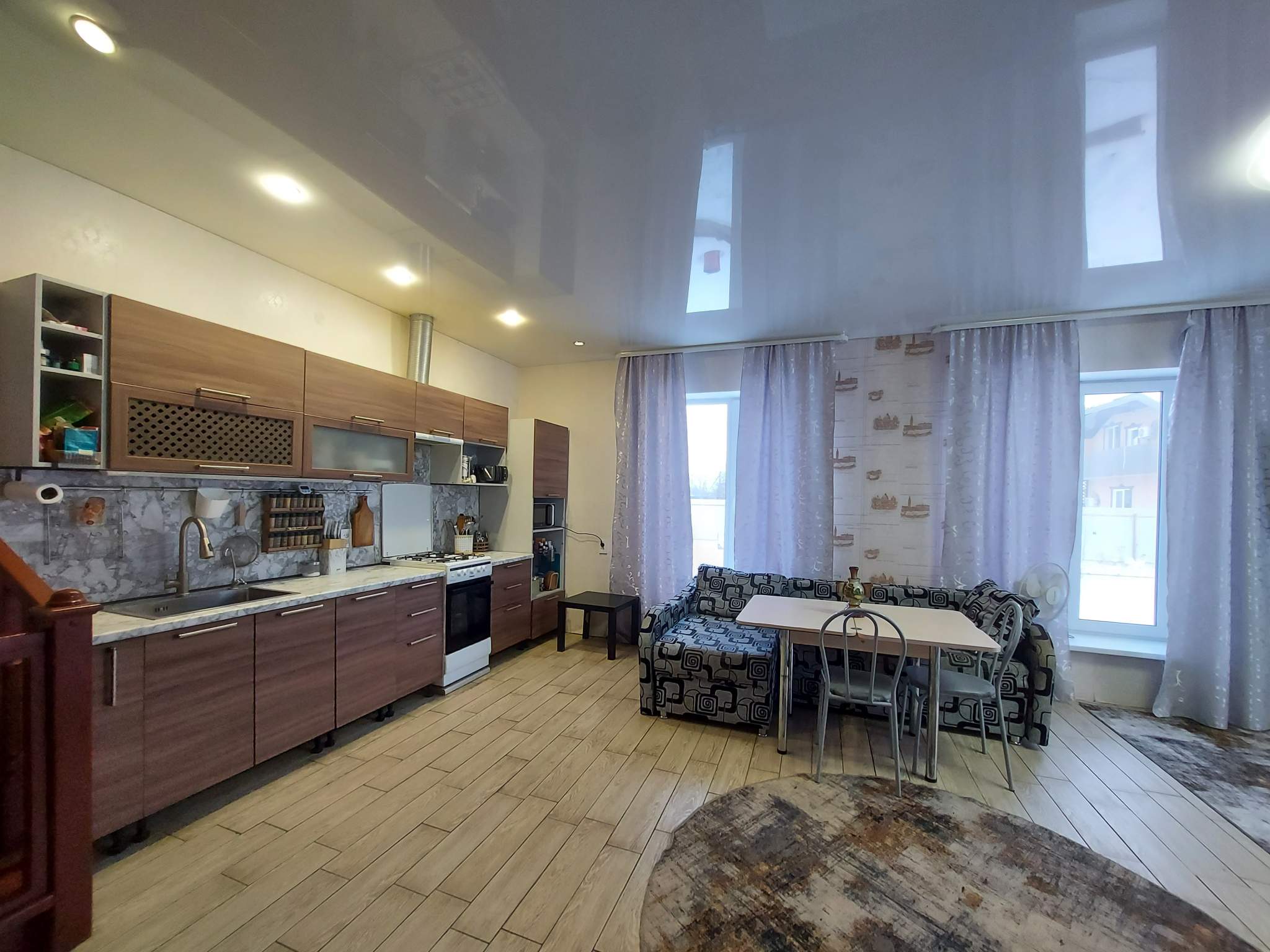 Коттедж на продажу в Неелово-2, Благодатная улица фото №1