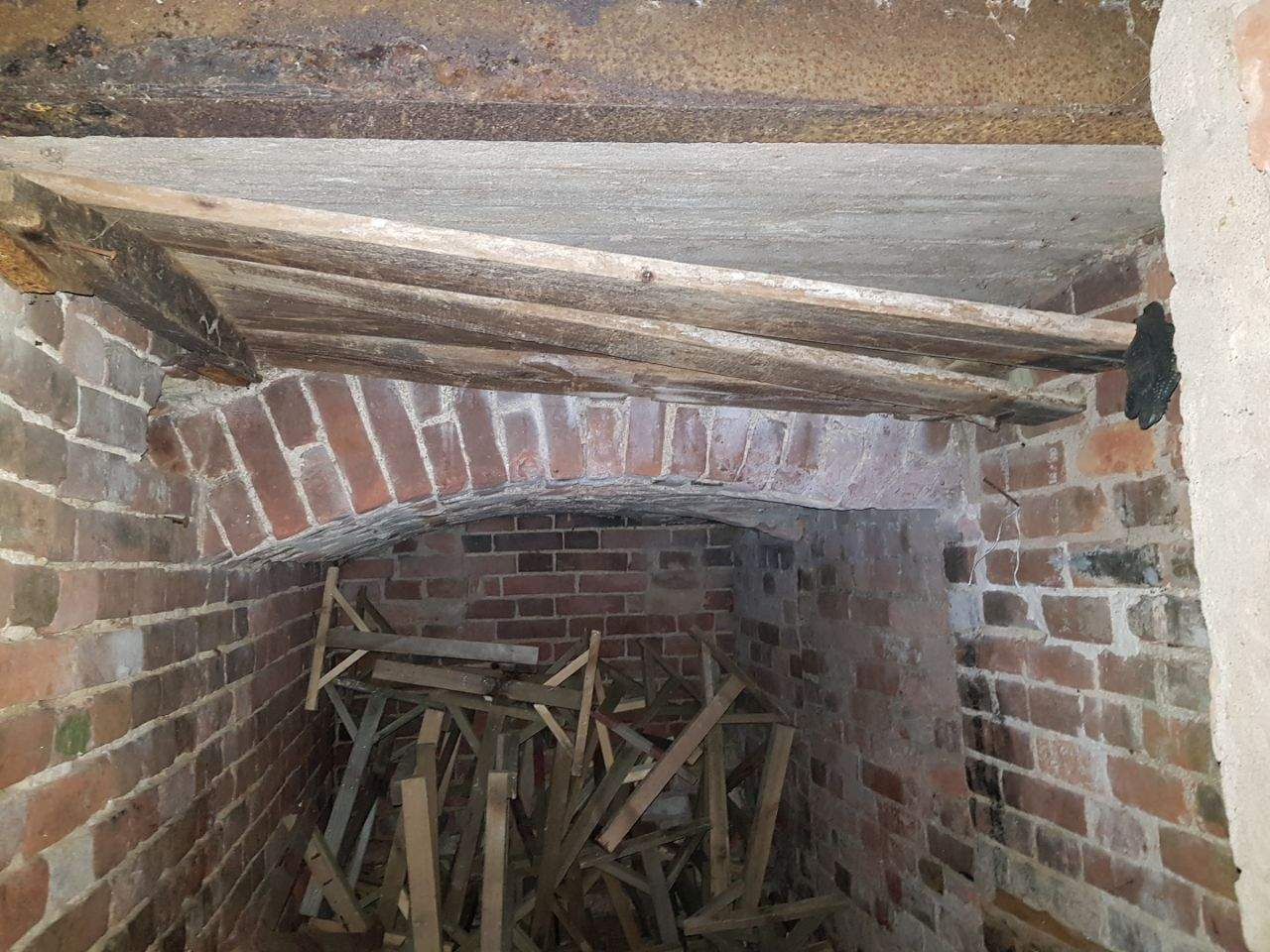 Продам офис 5.6 м.кв.