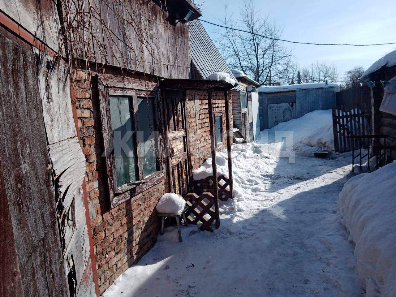 Продам земельный участок 1160 м.кв.