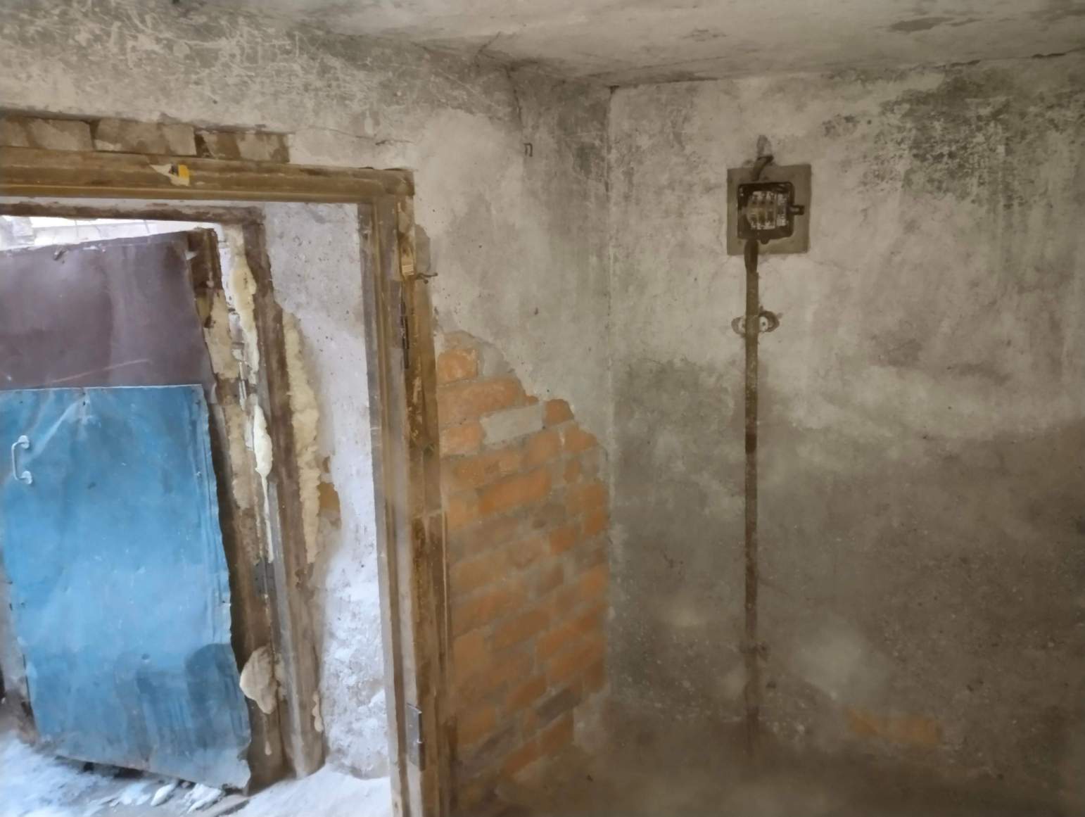 Продам офис 5.4 м.кв.