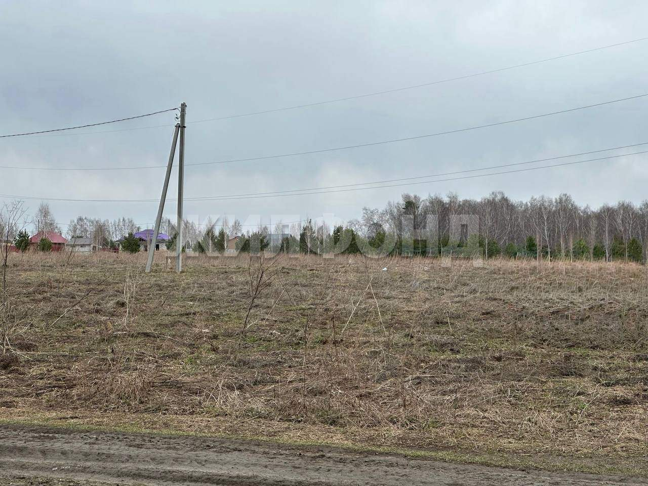 Продам земельный участок 1000 м.кв.