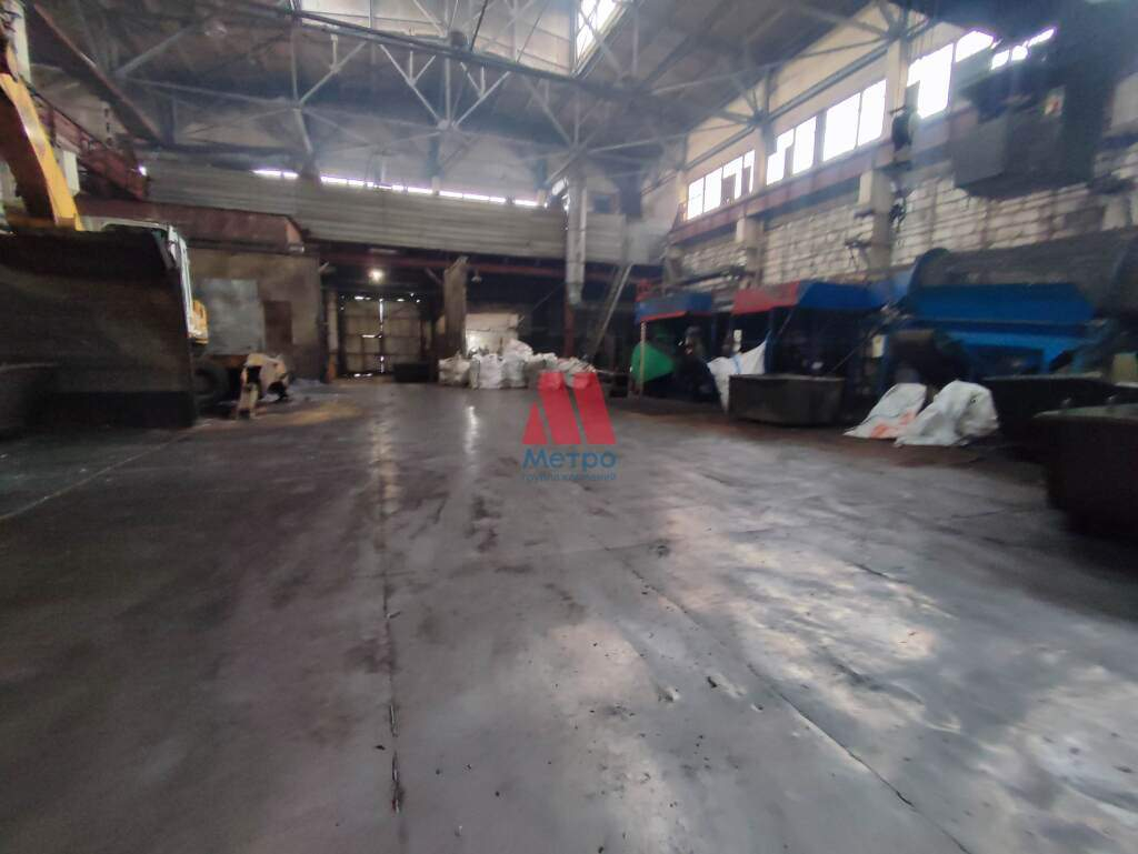 Сдам в аренду помещение свободного назначения 1800 м.кв.