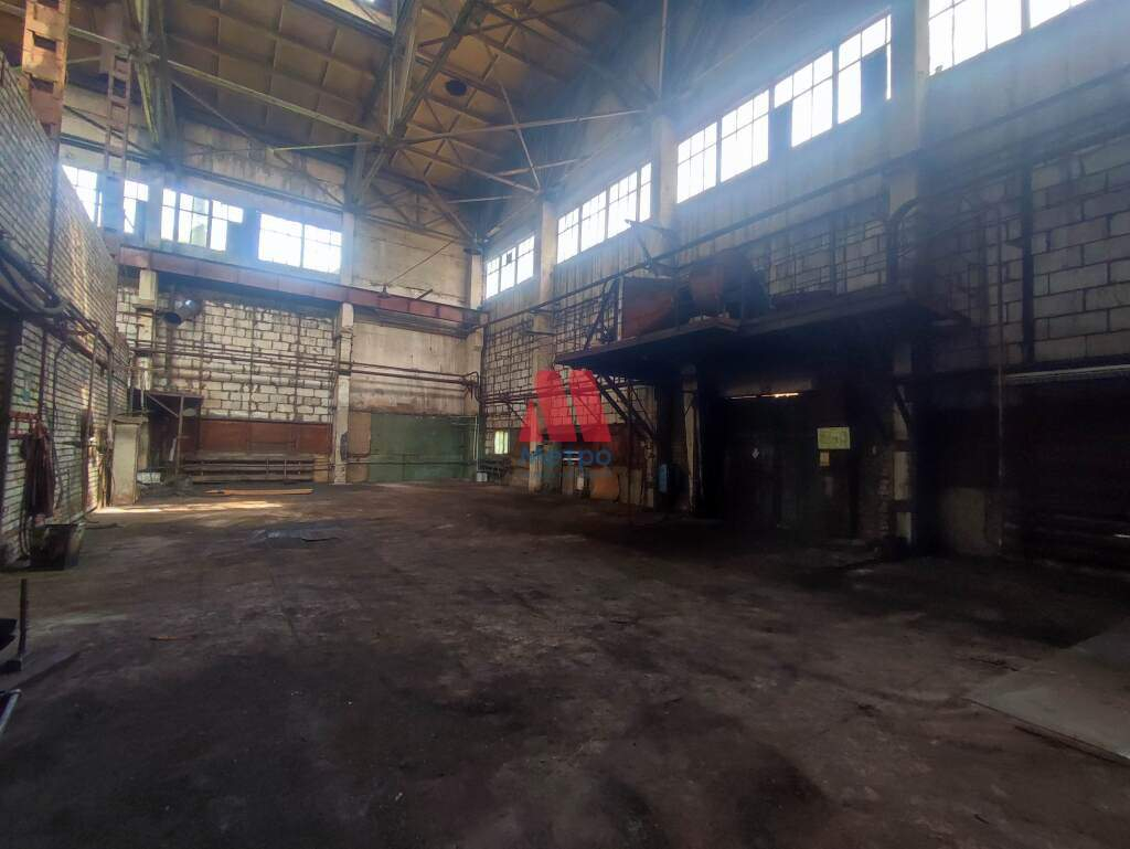 Сдам в аренду помещение свободного назначения 1800 м.кв.